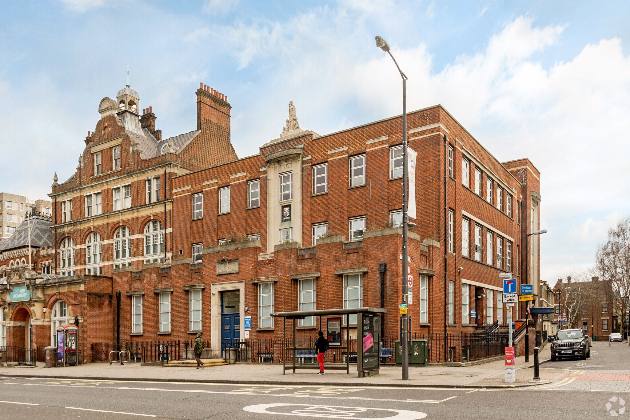 9 Larcom St, London for sale Building Photo- Image 1 of 1