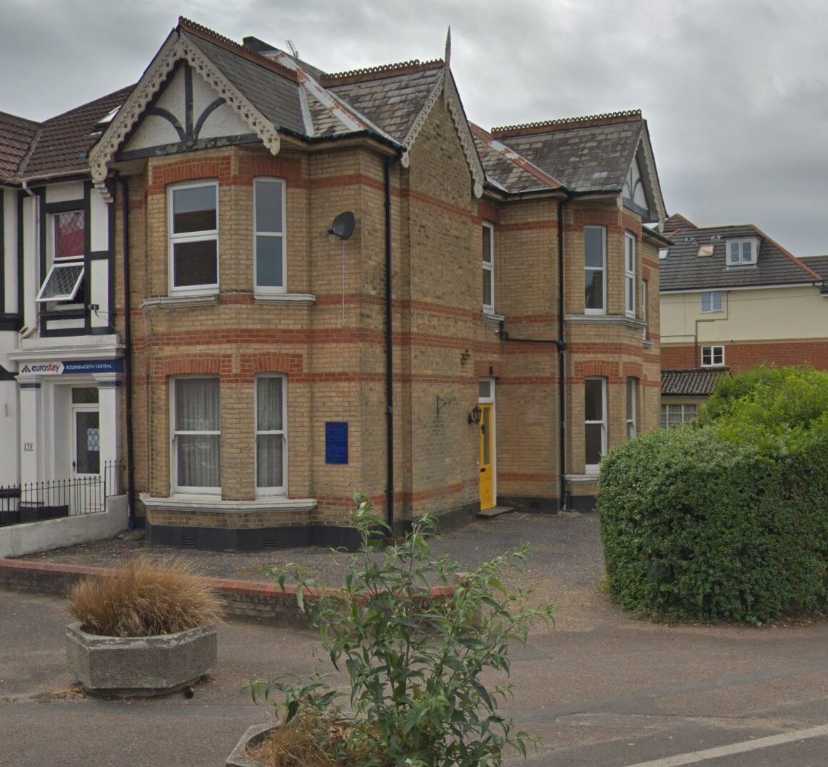 181 Holdenhurst Rd, Bournemouth for sale Primary Photo- Image 1 of 1