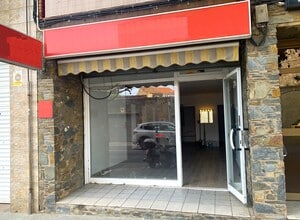 Retail in Castellar del Vallès, Barcelona to rent Interior Photo- Image 1 of 10