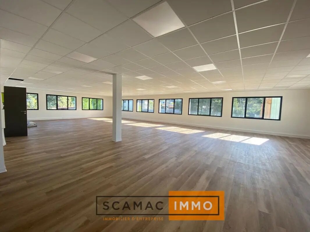 Office in Éguilles to rent Building Photo- Image 1 of 6