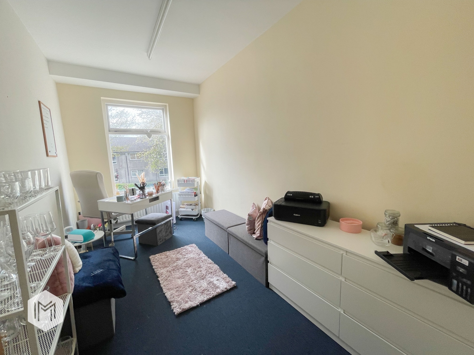 200-202 Deane Rd, Bolton to rent Interior Photo- Image 1 of 10