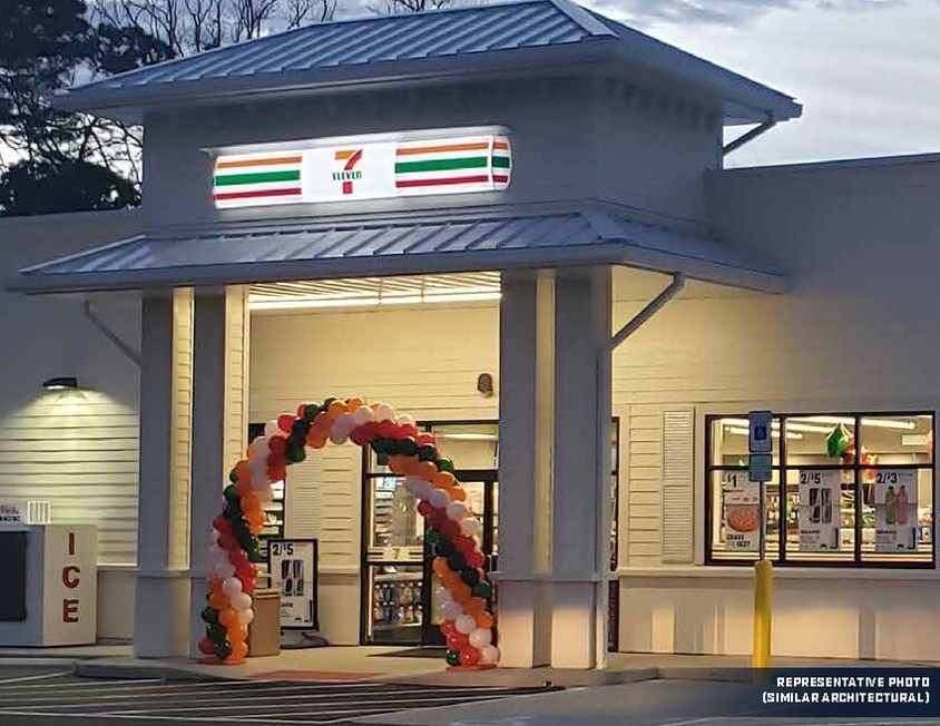 4493 Shore Dr, Virginia Beach, VA for sale Building Photo- Image 1 of 1