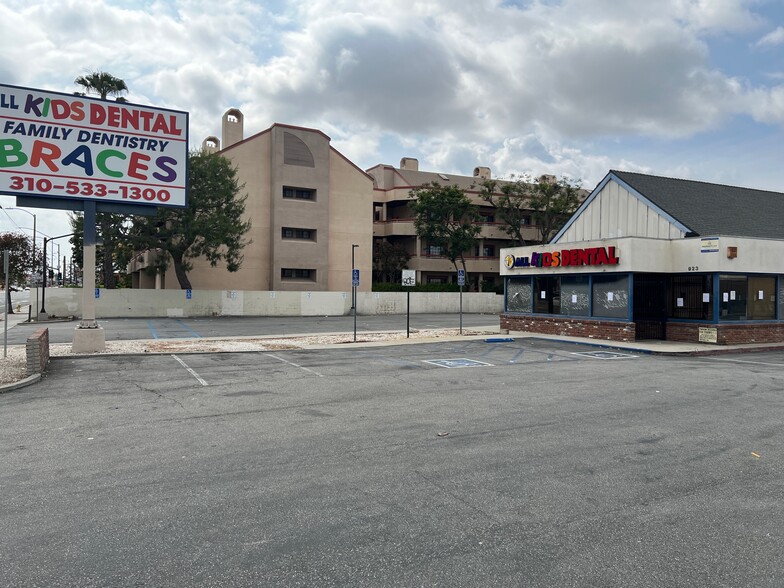 923 W Carson St, Torrance, CA for sale - Building Photo - Image 3 of 13