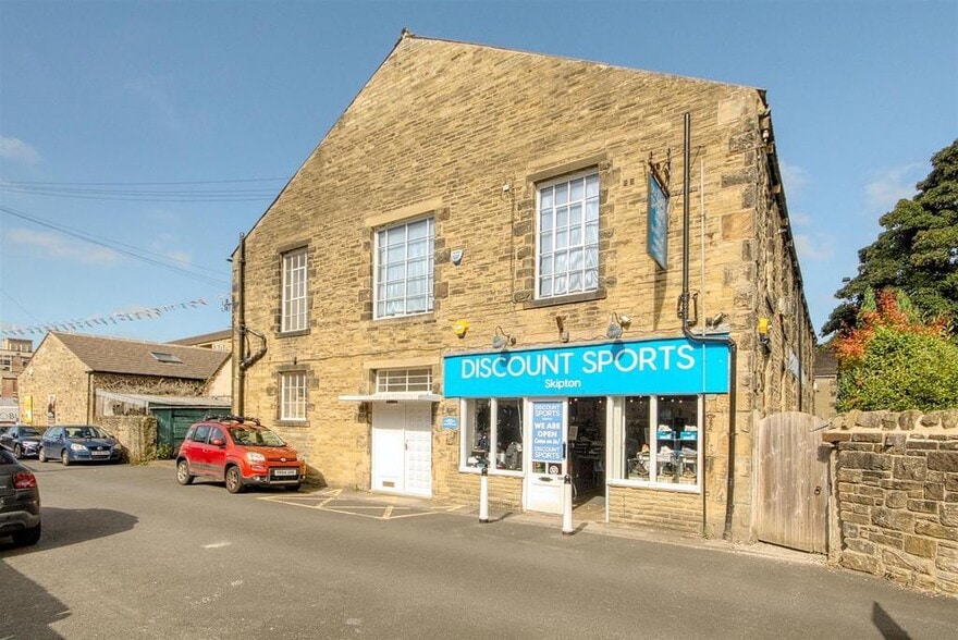 1 Rope Walk, Skipton to rent - Building Photo - Image 2 of 8