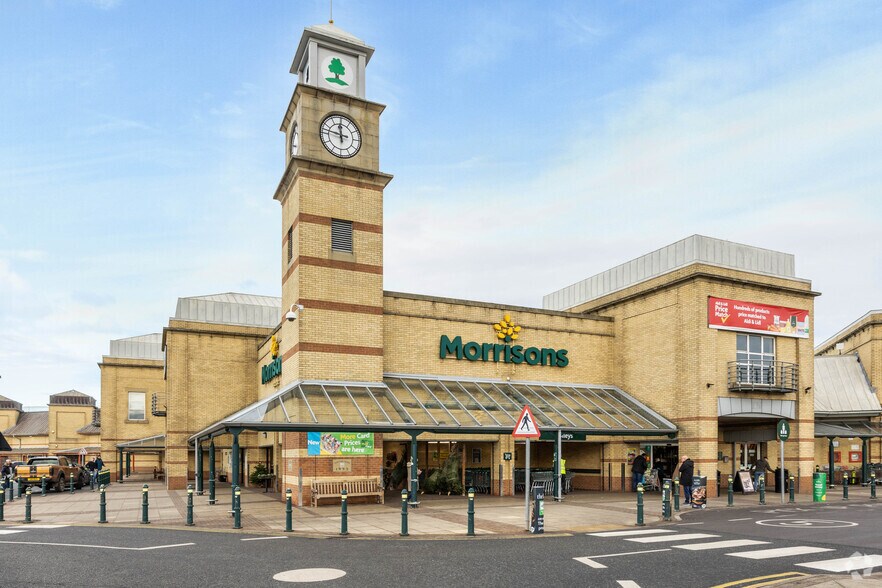 Morton Park Way, Darlington for sale - Primary Photo - Image 1 of 1