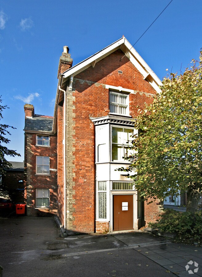 Withersfield Rd, Haverhill CB9 9LA UK