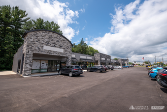 8533-8559 E Washington St, Chagrin Falls, OH for rent Building Photo- Image 1 of 11