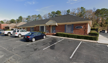 3822 Rosemont Dr, Columbus, GA for rent Building Photo- Image 1 of 2