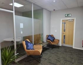 Lyme Dr, Stoke On Trent to rent Interior Photo- Image 2 of 7