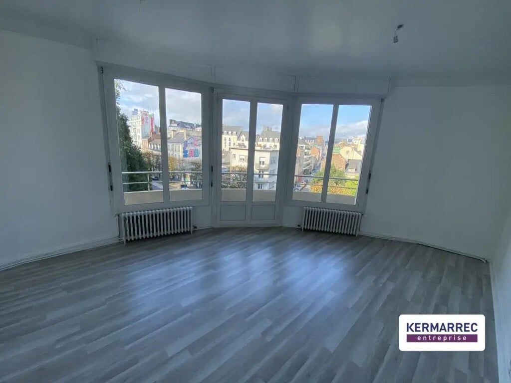 Location Bureaux 72 m² - Photo 1