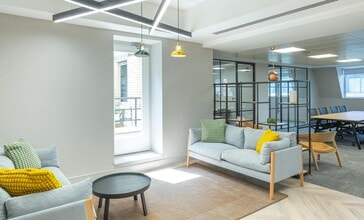 23 Kingsway, London to rent Interior Photo- Image 2 of 4