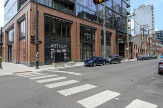 210 N Aberdeen St, Chicago, IL for rent Building Photo- Image 1 of 9