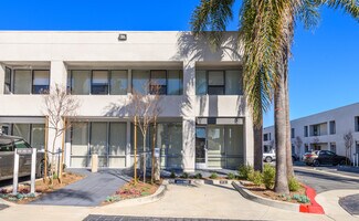 More details for 711 W 17th St, Costa Mesa, CA - Light Industrial to Rent