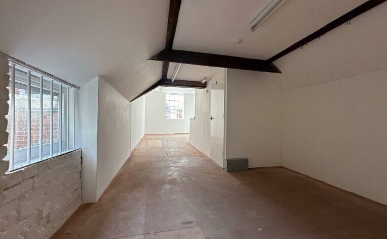 41B High St, Oakham for sale Interior Photo- Image 1 of 1