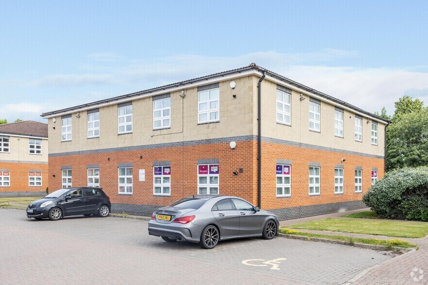 4 Mandale Park, Durham to rent - Primary Photo - Image 1 of 2