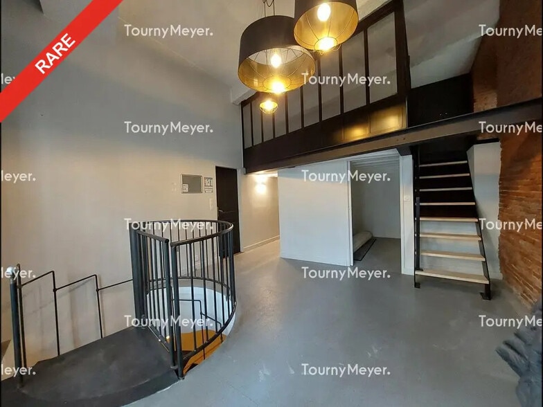 Retail in Toulouse to rent - Interior Photo - Image 3 of 7