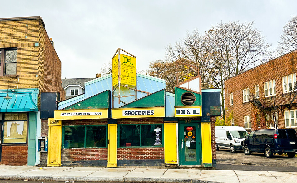 1003-1005 Genesee St, Rochester, NY for sale - Primary Photo - Image 1 of 1