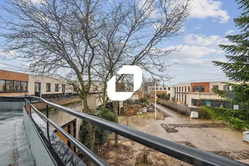 Office in Massy to rent - Building Photo - Image 1 of 11