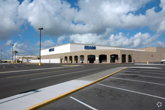 1305 Airline Rd, Corpus Christi, TX for rent Building Photo- Image 1 of 5