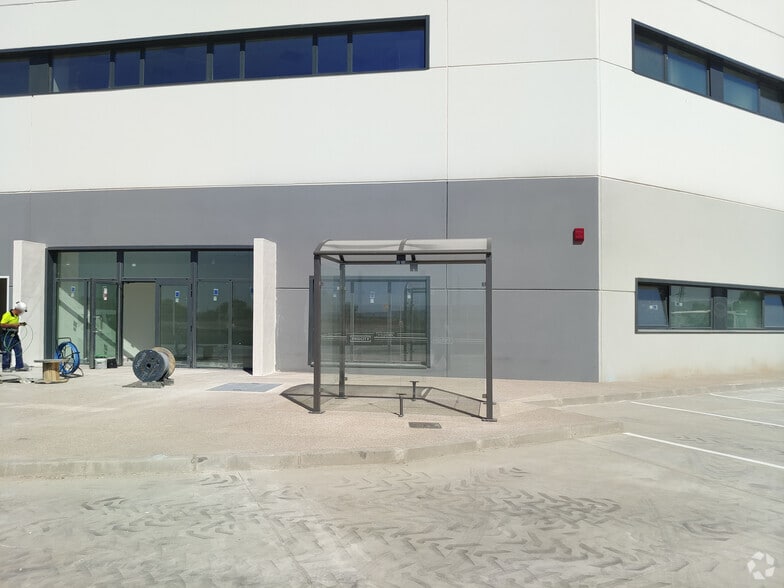 Industrial in Alovera, Guadalajara to rent - Building Photo - Image 3 of 9