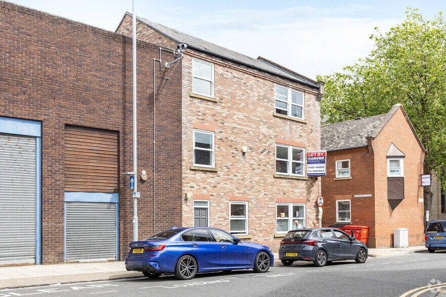 1 Chancery Ln, Darlington for sale - Primary Photo - Image 1 of 1