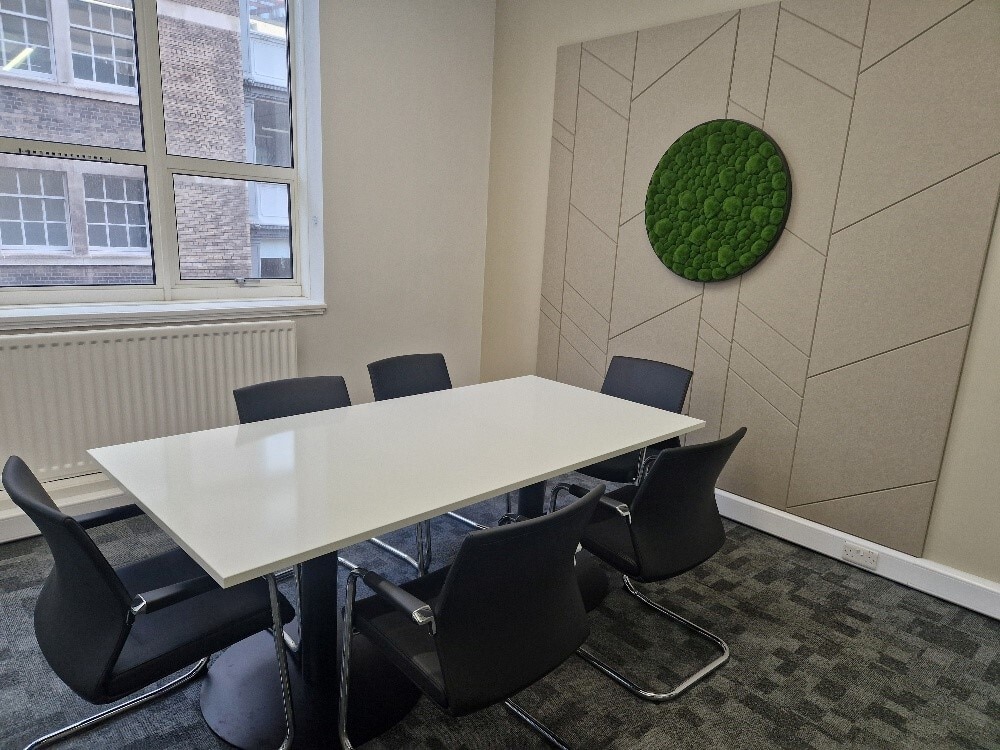 Edmund St, Liverpool to rent Interior Photo- Image 1 of 3