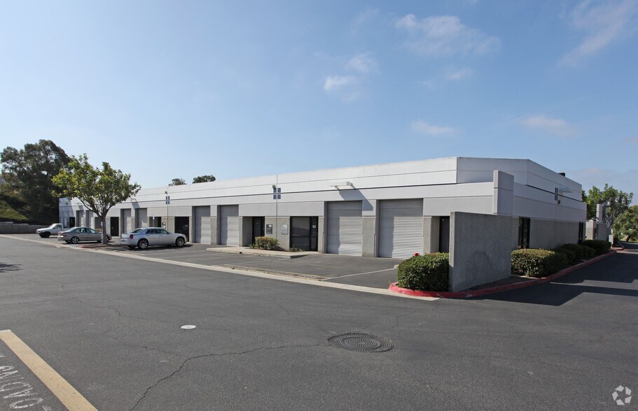 2930 Norman Strasse Rd, San Marcos, CA for rent - Primary Photo - Image 1 of 7