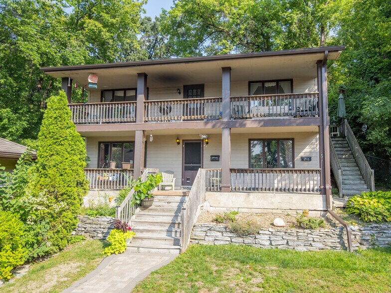 2389 Edgcumbe Rd, Saint Paul 55116 Residential For Sale