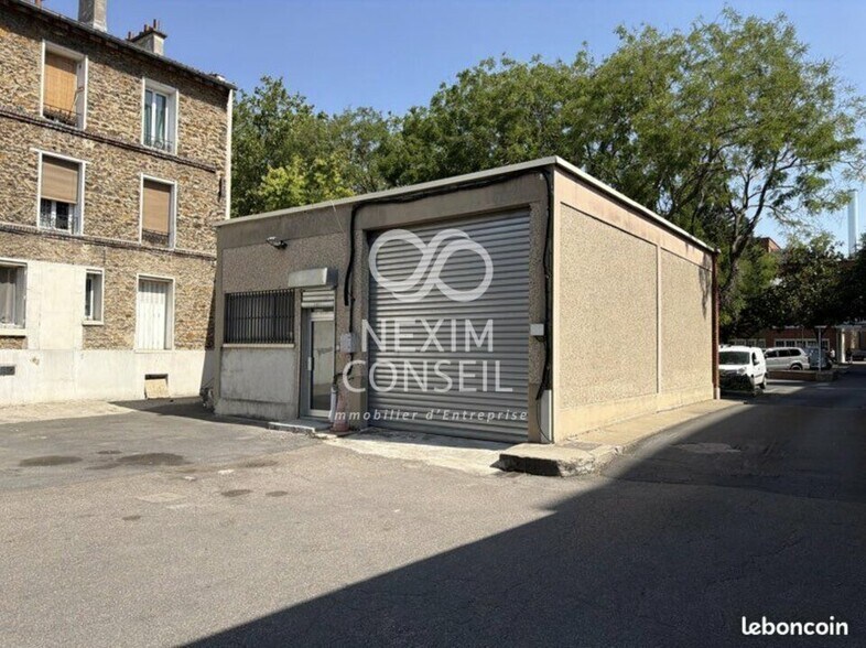 Light Industrial in La Courneuve to rent - Building Photo - Image 2 of 4