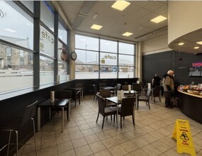 Queen Anne St, Dunfermline to rent Interior Photo- Image 2 of 2