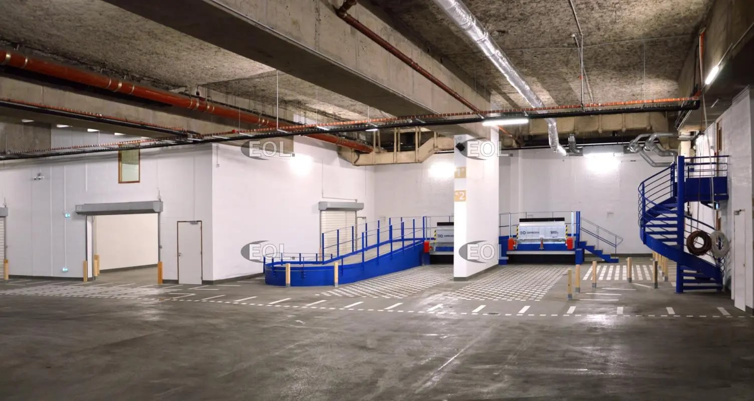 Industrial in Paris to rent Building Photo- Image 1 of 10