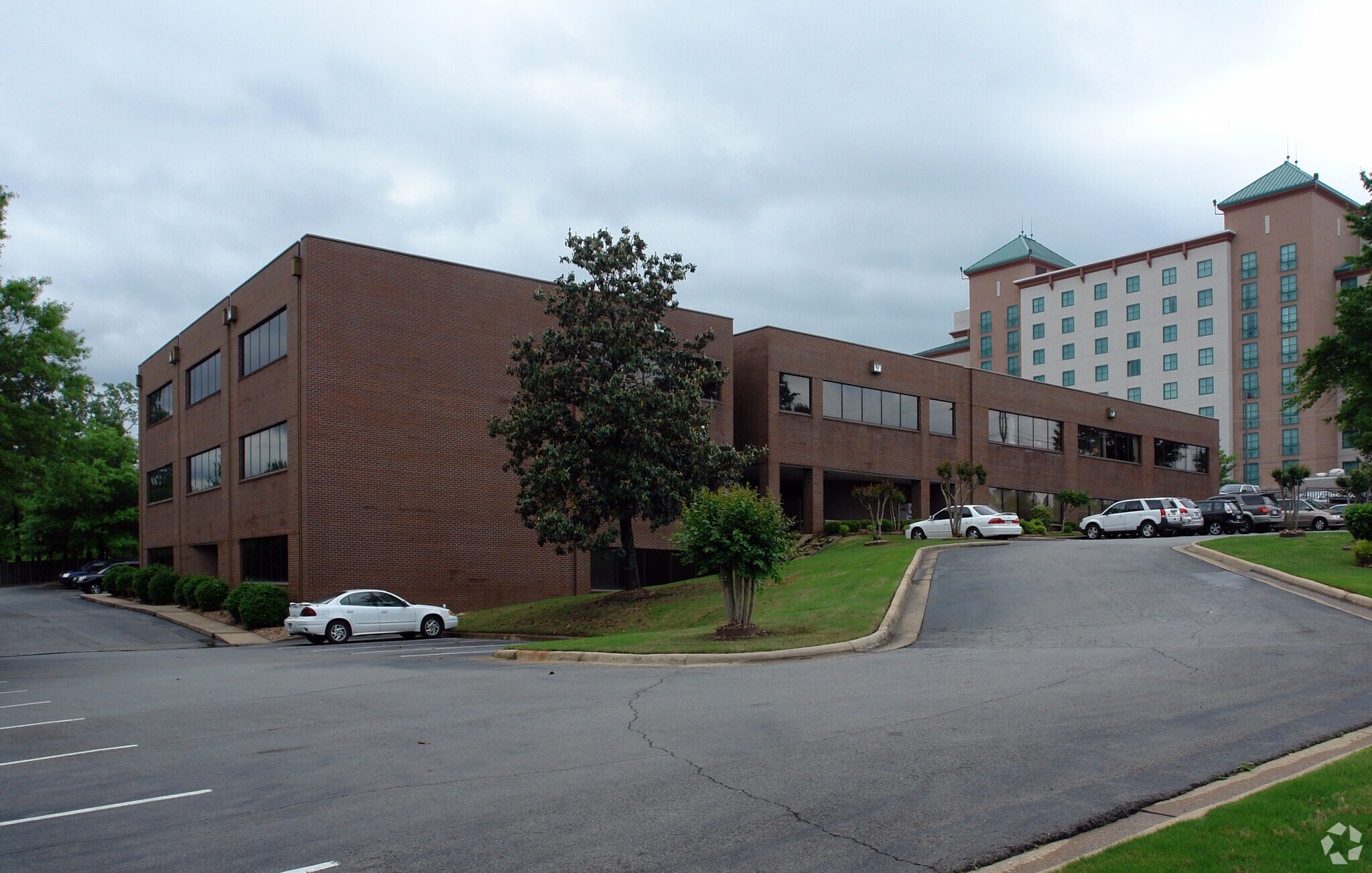 11219 Financial Centre Pky, Little Rock, AR to rent Building Photo- Image 1 of 10