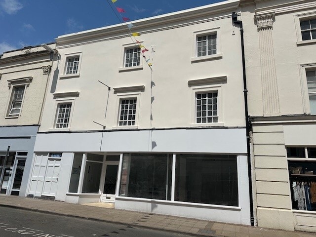 79 Regent St, Leamington Spa to rent - Building Photo - Image 2 of 2