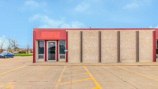 More details for 8202-8226 N University St, Peoria, IL - Office/Retail for Rent