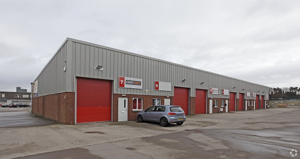 1 Firth Rd, Livingston to rent - Building Photo - Image 2 of 7