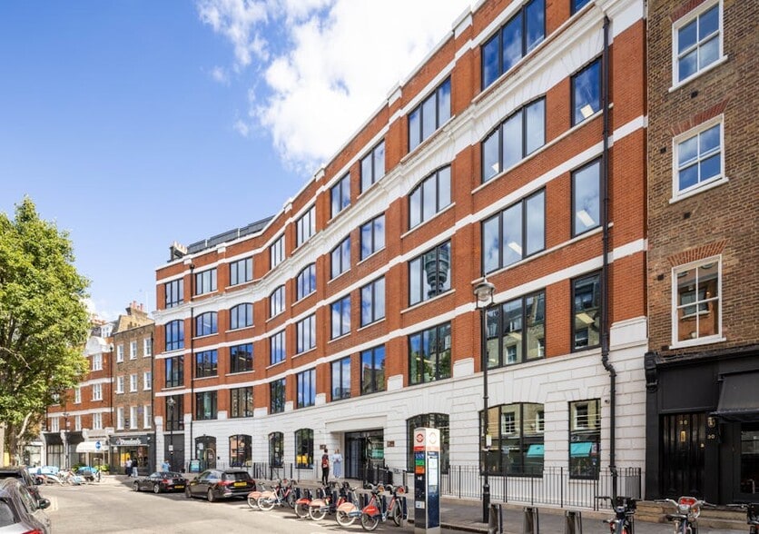 33 Foley St, London to rent - Building Photo - Image 3 of 7