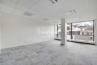 1 Rue Royale, Saint-Cloud to rent Building Photo- Image 1 of 3