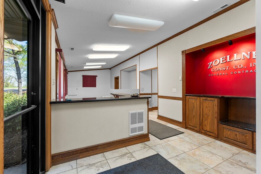 875 Pcr 500, Perryville, MO for sale - Lobby - Image 2 of 55