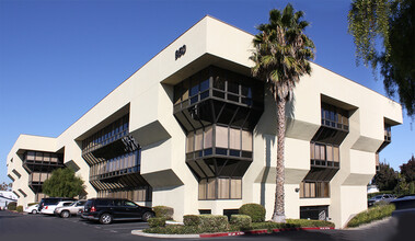 950 S Bascom Ave, San Jose, CA for rent Building Photo- Image 1 of 17