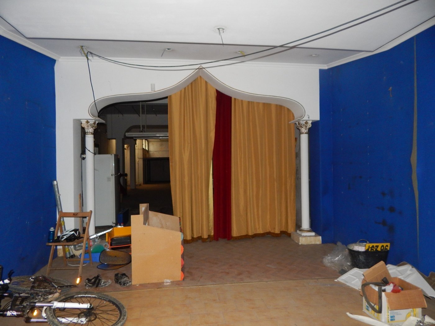 Retail in Ontinyent, Valencia to rent Building Photo- Image 1 of 10