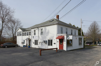 121-123 Narragansett Ave, Jamestown, RI for sale Primary Photo- Image 1 of 1