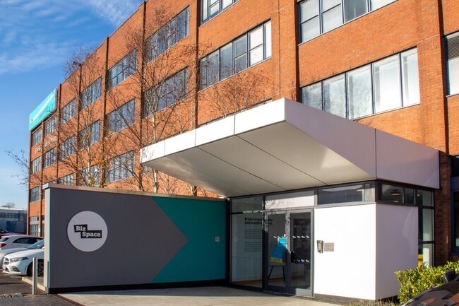 More details for 575-599 Maxted Rd, Hemel Hempstead - Office, Retail to Rent