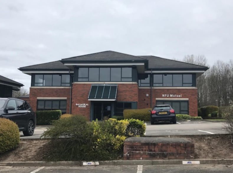 Foxhole Rd, Chorley to rent - Building Photo - Image 3 of 3