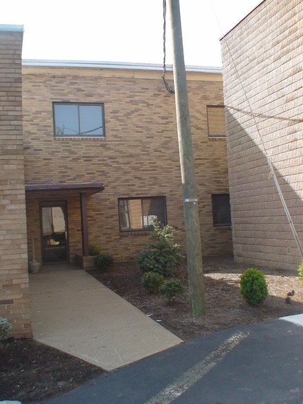 398 Lincoln Blvd, Middlesex, NJ for rent - Building Photo - Image 2 of 10