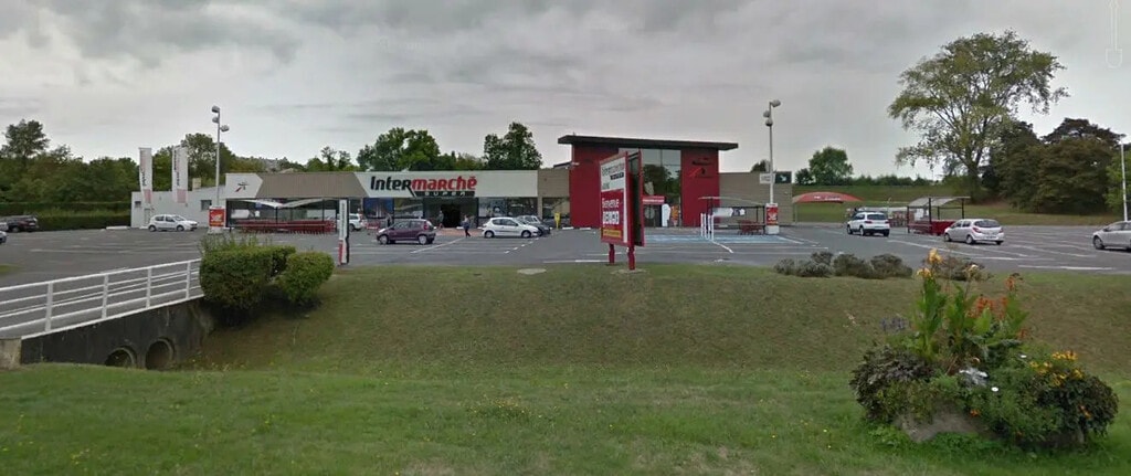 Vente Commerce 4 350 m² - Photo 1