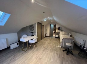 1 Moorbottom, Honley to rent Interior Photo- Image 1 of 3