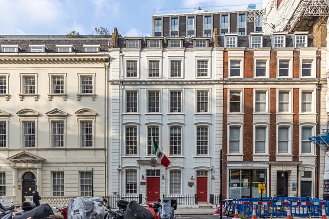 More details for 16-16A St George St, London - Office to Rent