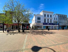 108 High St, Gosport for sale Primary Photo- Image 1 of 1