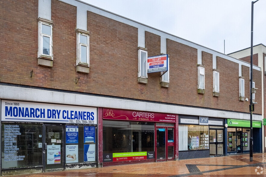 9 King St, Bedworth to rent - Building Photo - Image 2 of 2