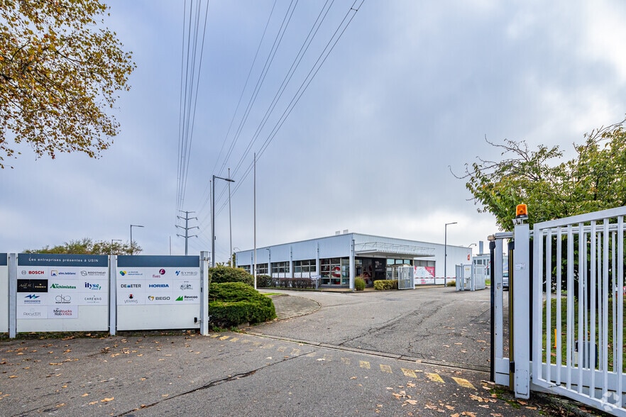 41-47 Boulevard Marcel Sembat, Vénissieux to rent - Primary Photo - Image 2 of 20